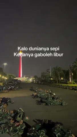 Dunia kamu cuman dia tapi dia dengan orang lain hehe #tni