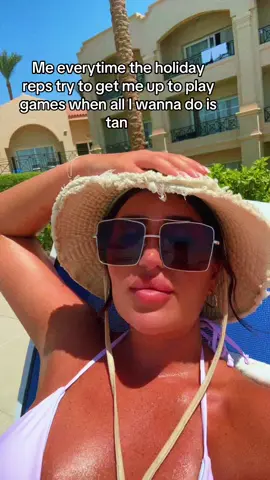 Sick of it, dya think your gunna pay my mortgage?! I’ve got monaayyyy! #gemmacollins #egypt #viralvideos #tik_tok #videoviral #funnytiktok #CapCut #jet2holidays #fyp 