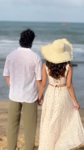 ගමටම කියලා මං මගුලක් ගත්තා බං ❤️🙊 @dharshan thavaraja  . . . . #nimashasandeepani #srilankan_tik_tok🇱🇰 #dharshanthavaraja 