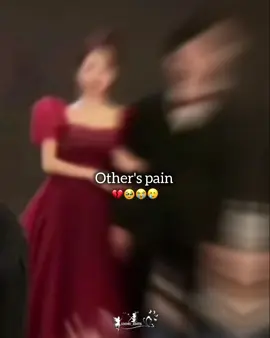 other's pain VS my pain🥲❤️‍🩹#amreen_edits #viewsproblem #foryoupage #onemillionaudition #viralvideo 