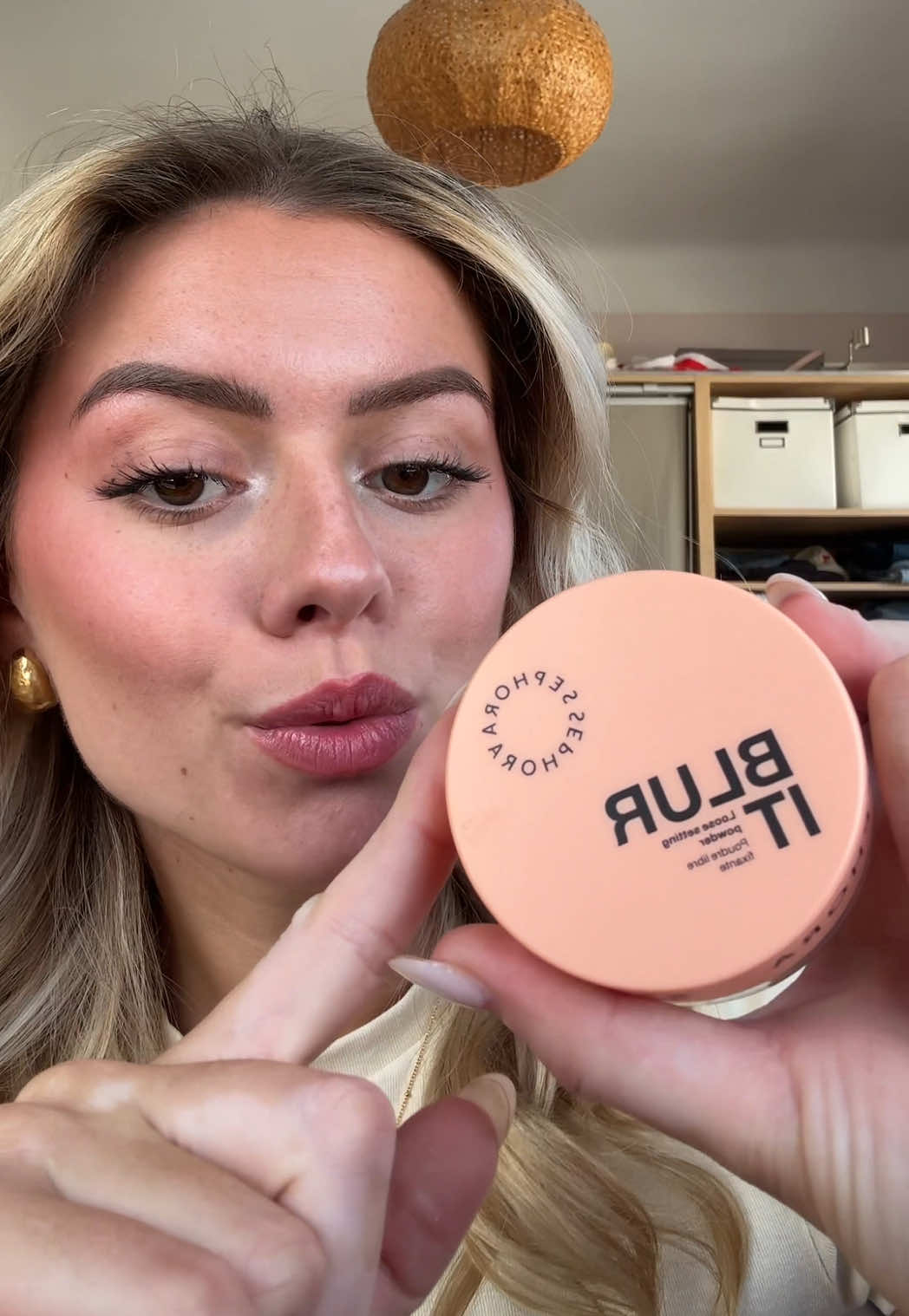 Je teste la nouvelle poudre Blur it de chez sephora  #makeup #ugccontentcreator #sephora