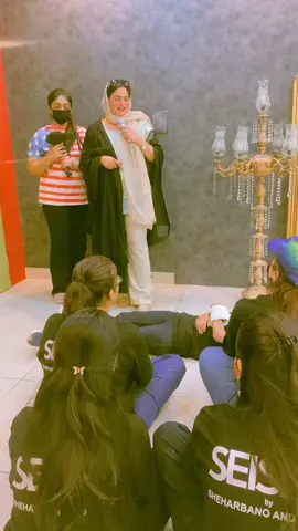Nawaz sheef pe hamri jan b qurban🤣😆😀😃😅😄😂😁#funwithfriends😅🤭 #ilovepakistan🇵🇰 #iloveu #ilovetiktok #ilovemyfamily 