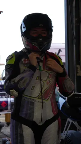 Race 4 : J-7 #MotoLife #RacingVibes #TrackDay #MotoTikTok 
