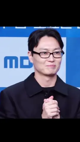 お辞儀と拍手とおててにぎにぎが愛おしい #rohjaewon #fyp #mytype 