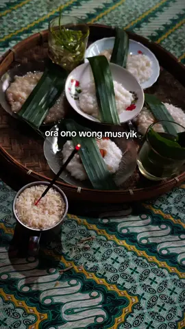 simboku iseh koyok mbah-mbah mbiyen.... 🤲🙏 #jawa#ritual#xybca #beranda#