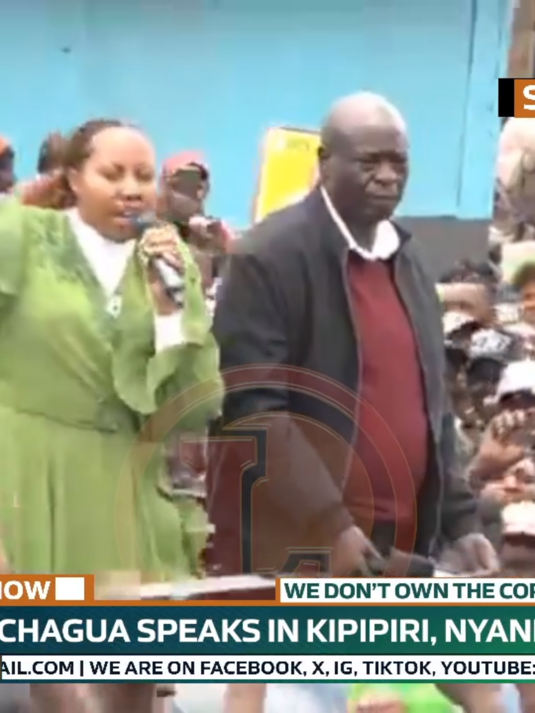 Embarassing moment as MP Wanjiku Muhia heckled by her Kipipiri constituents as Gachagua watches, the DCP party leader helplessly tried to calm them.