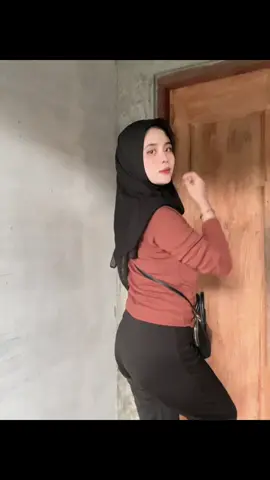 hehe #OOTD #ootdhijab #fyp #fyppppppppppppppppppppppp #zyxcba 