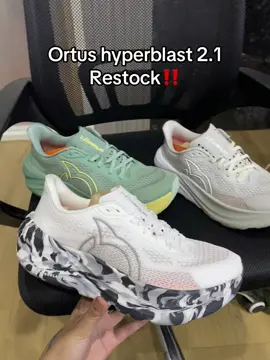 hayoo siapa yang cariin sepatu inii?? 🔥🔥🔥 #anekasportmalang #localbrand #sepaturunning #rekomendasisepatu #ortuseight 