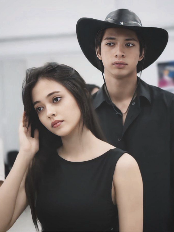 couple aesthetic kuu😌🐥❣️ #aryamohan #raisamarie #mora #asmaragenz #fyp 