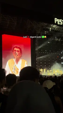 Pak Haji bisa aja diganti liriknya wkwkwk🤣 ashoyyy🤟🏻 😂#rhomairama #dangdut #petapora #pestapora2025 