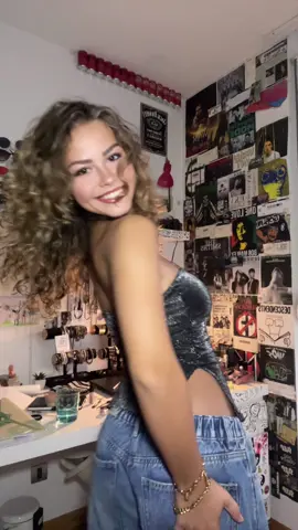 #OOTD #fyp #videoviral #ivkajovv #😜😜😜 