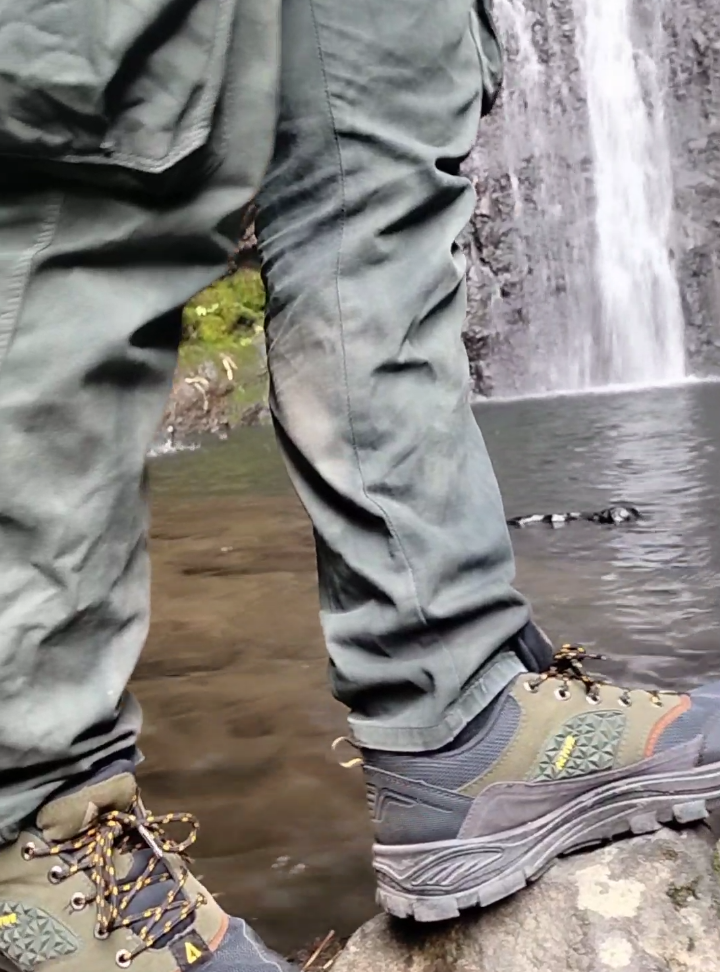Hujan, Badai? Track licin?  Full akar? Full batu? Santai saja Aerosteet active gacorr parahh 🔥 #aerostreet #sepatuoutdoor #aerostreetactive #fyp #pendaki 