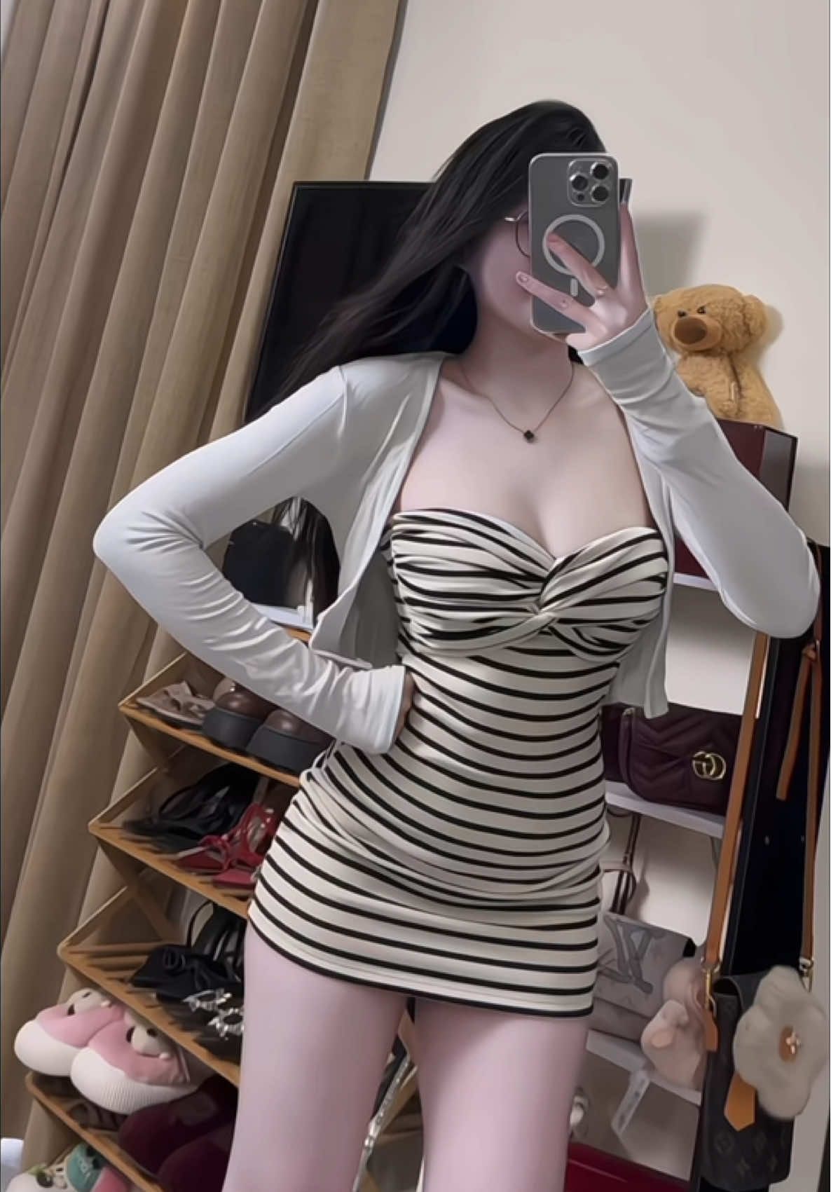 Màu này đẹp cực , tôn dáng sáng da 😙