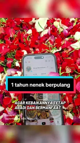 Dulu cuma bisa makan masakan nenek di rumah… Sekarang, lewat akun Resep Nenek, semua orang bisa ikut merasakan cintanya. 🤍 1 tahun sudah beliau pergi, tapi rasa dan doa akan selalu abadi. #ResepNenek #JumatBerkah #Kenangan