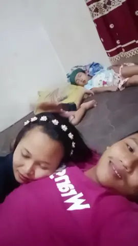 Sabar neng nyah kegeh kabeli emas batangan. 