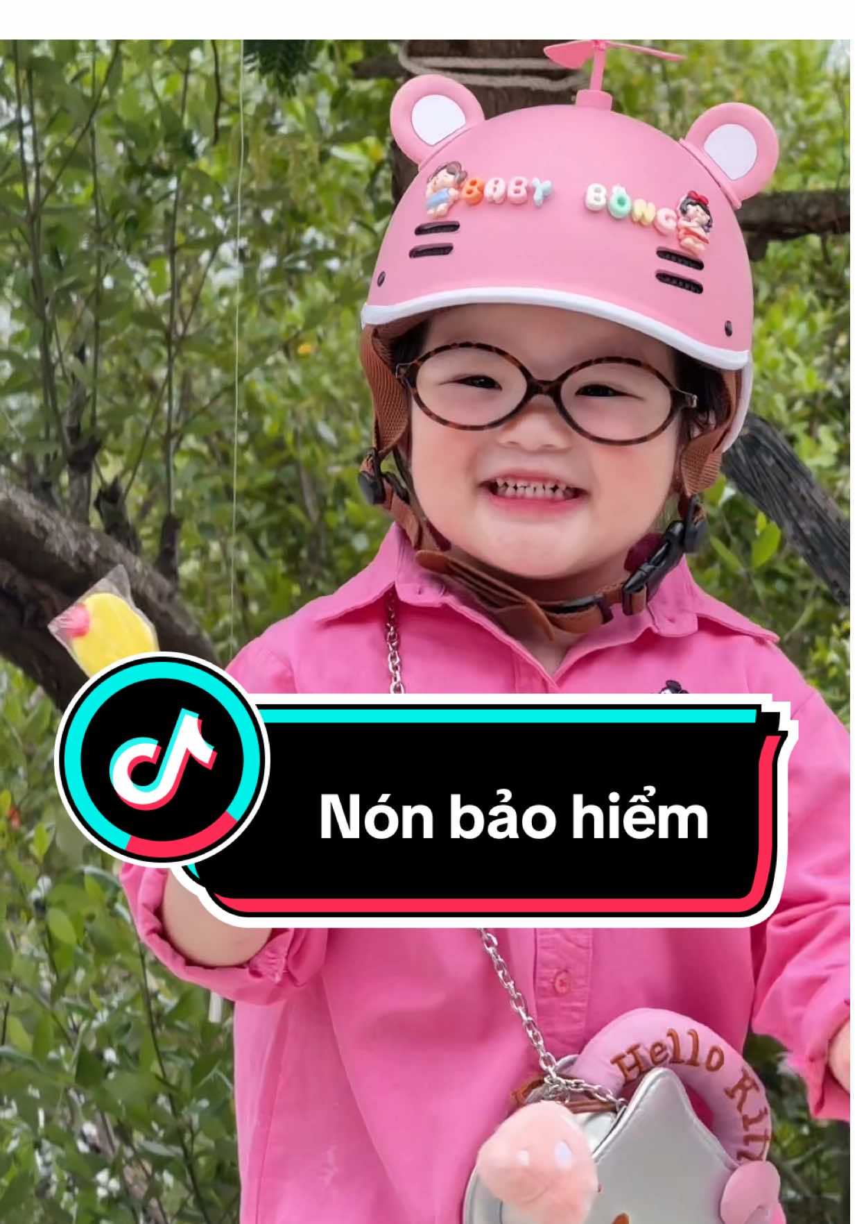 Nón bảo hiểm mà bé nào cũng nên có #embedangyeu #nonbaohiem #nonbaohiempipon #BabyBÔNGÚ 