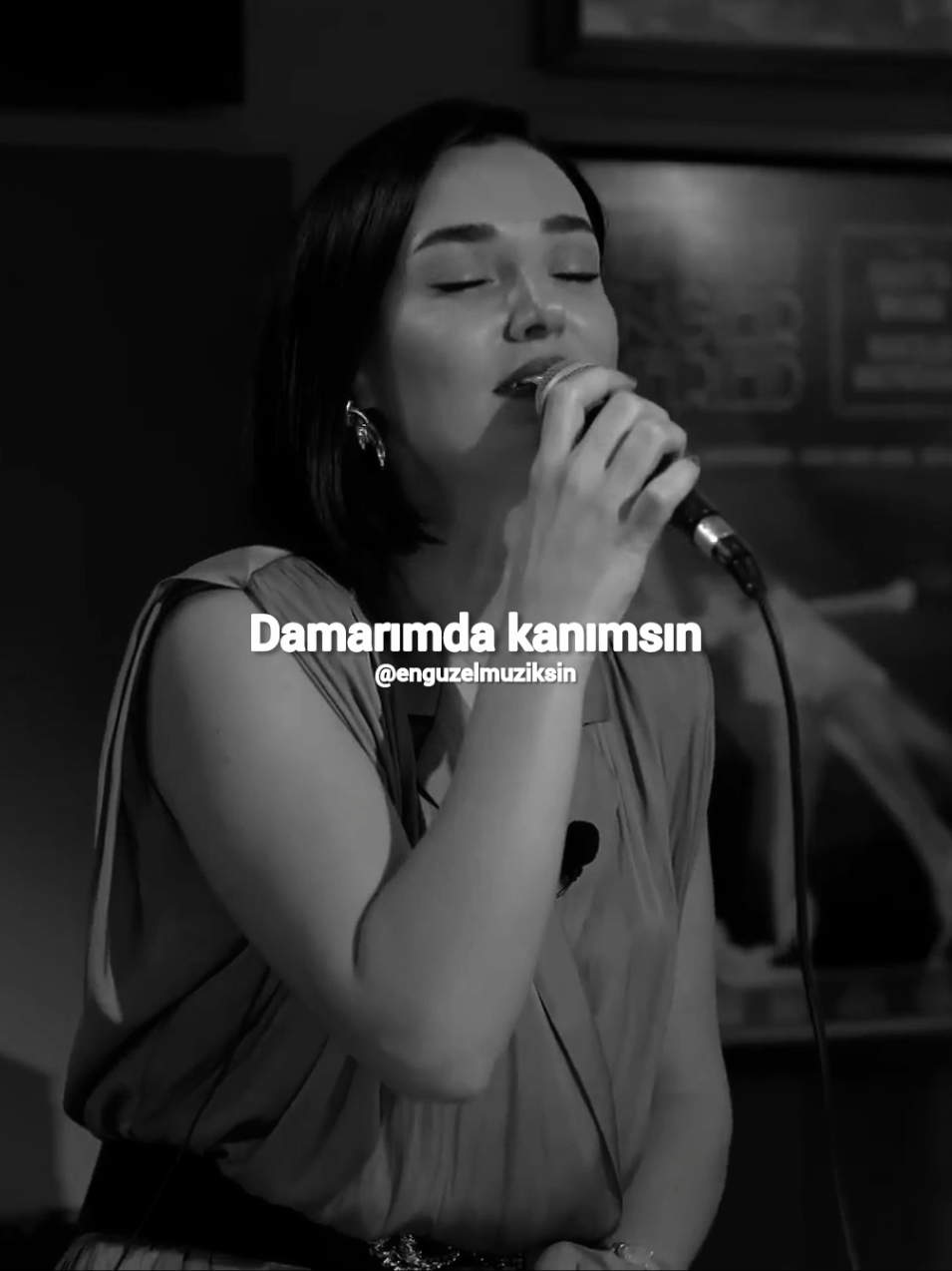 Sevdiğin birini etiketle ❤️