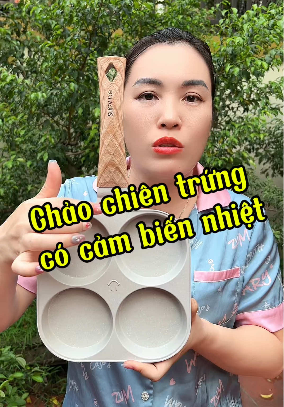 Chảo chiên trứng nhiều ngăn có cảm biến nhiệt #huemenhacua #giadung #giadungnhabep #chaonhieungan #chaochientrung 