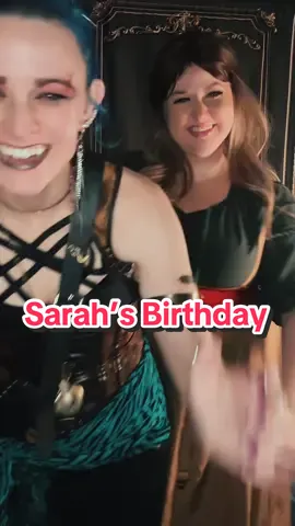 ITS SARAH’S BIRTHDAYYYYYY!!!!! I love you, sweet bean!! Happy birthday!!! I hope you have the best day ever and I can’t wait to see you!!!! @sarahinthewings on IG 