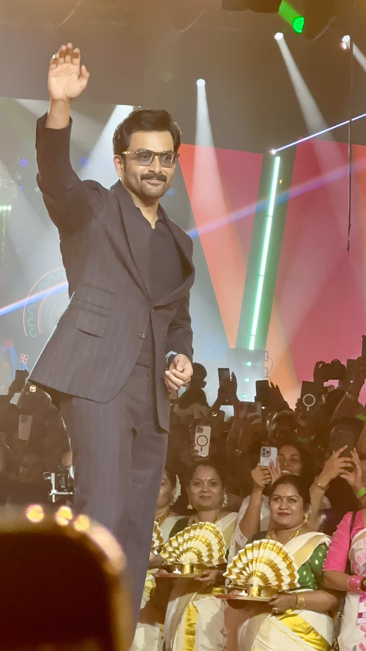 #prithiofficial #prithviraj #actorprithviraj #onamindubai#