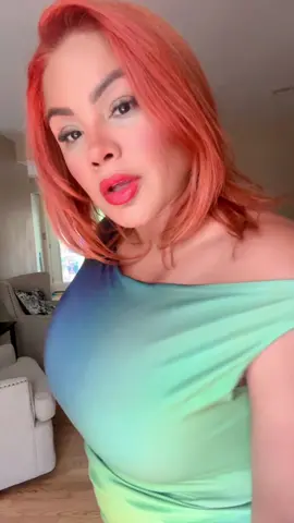 Este vestido puedes usarlo  bien corto o más largo con solo ajustarle la puta de a lado 👌😉#fyp 