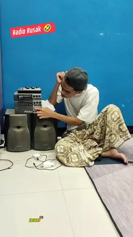 radio rusak 😂 #komedi 