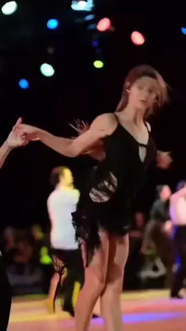 #mariagoretibastos1 #ballroomdance #dança #tiktok 