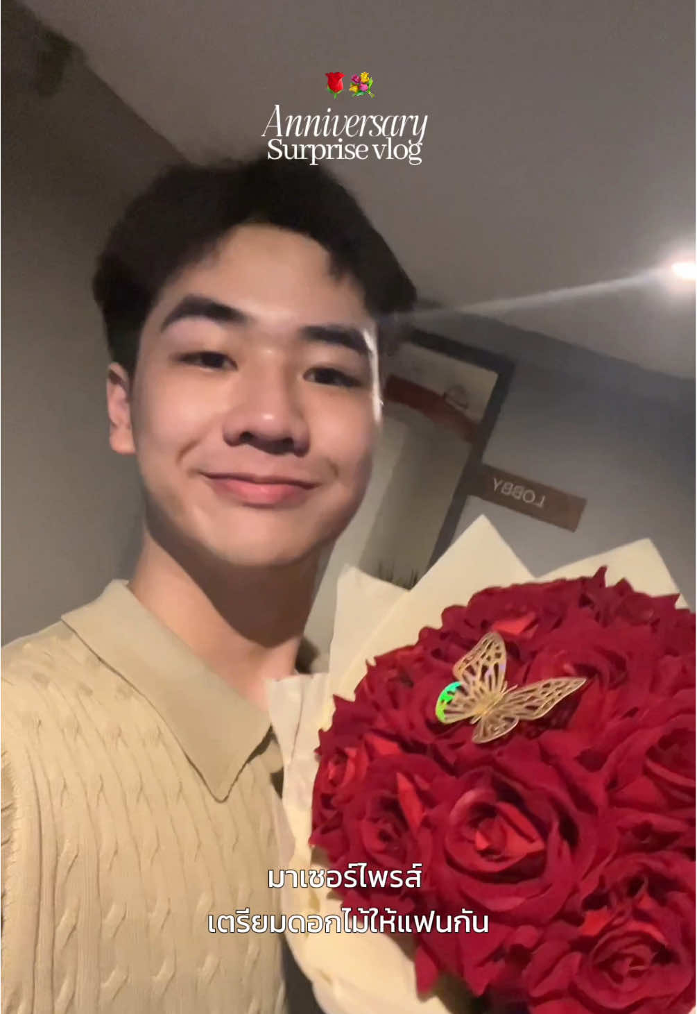 anniversary surprise! — เซอร์ไพรส์อะไรจะไปดีเท่าเซอร์ไพรส์ด้วยดอกไม้หละ 🌹💐❤️ ช่อดอกไม้ ของขวัญที่ไม่หวือหวา แต่เป็นสิ่งที่ผญ.ได้รับแล้วแฮปปี้มากแน่ๆ! 📍พิกัด : IG: @storee.us @storee.us  แค่แจ้งโค้ดนี่ “LB-japannweelisa” ก็รับส่วนลดพิเศษไปเลย 1 แบงค์แดง! #คู่รัก #ของขวัญวันครบรอบ #ของขวัญให้แฟน #ดอกไม้  