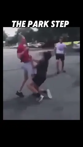 Master the park step technique & your defensive movement in a fight will be 🔥🔥 #mma #boxing #UFC #muaythai #kickboxing 