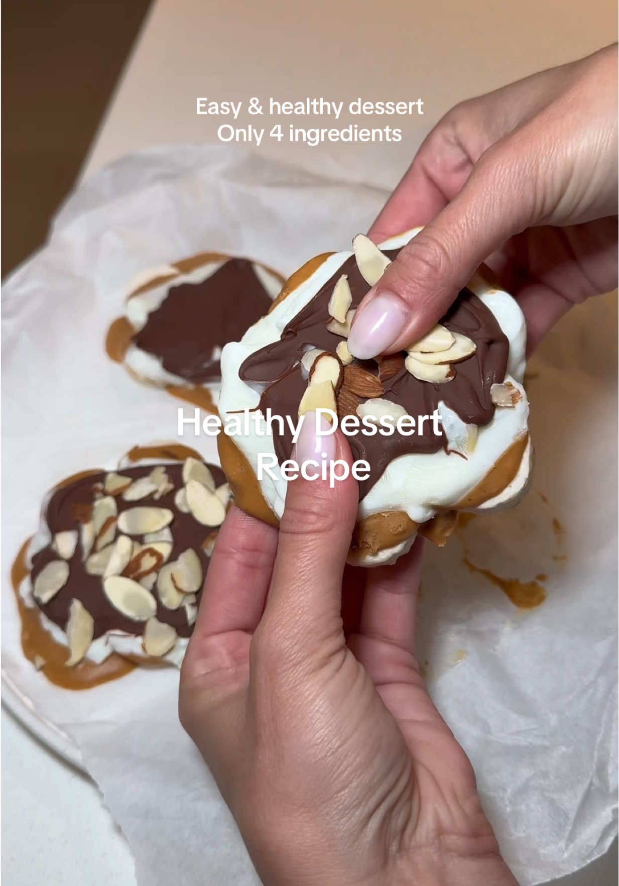 Craving something sweet? I got you 👇🏻 Save this for your next midnight craving.  What you need: Banana Greek Yogurt Peanut butter Chocolate Cut banana in slices, melt chocolate, add the peanut butter and yogurt on top and finish it off with the melted chocolate and any toppings of choice. Enjoy!!! Ready in 30 minutes.  Lmk if you try it 🫶🏻 #fyp #foryou #EasyRecipe #desserts #healthyrecipes 