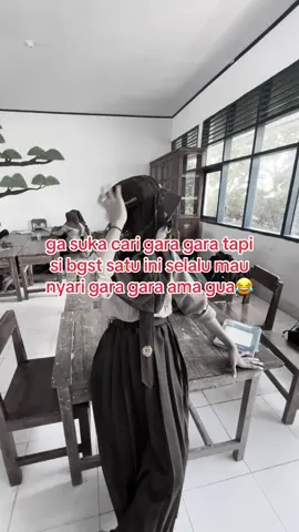 #4u 