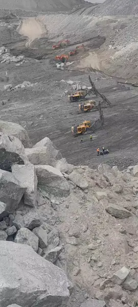 #tiktokindia #womeninmining👷🏽‍♀️🛠️🧰⛑️ #opencast #somalitiktok 
