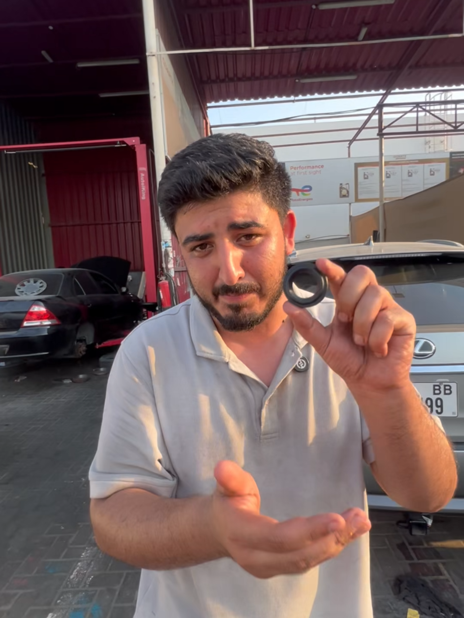 Seal Leaks #automotive #thinkmechanic #dubai