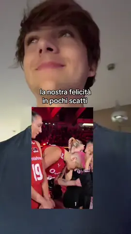 Grazie RAGAZZE TERRIBILI anche per questo #pallavolo #volleyball #volleyballworld #italiaturchia #volley 