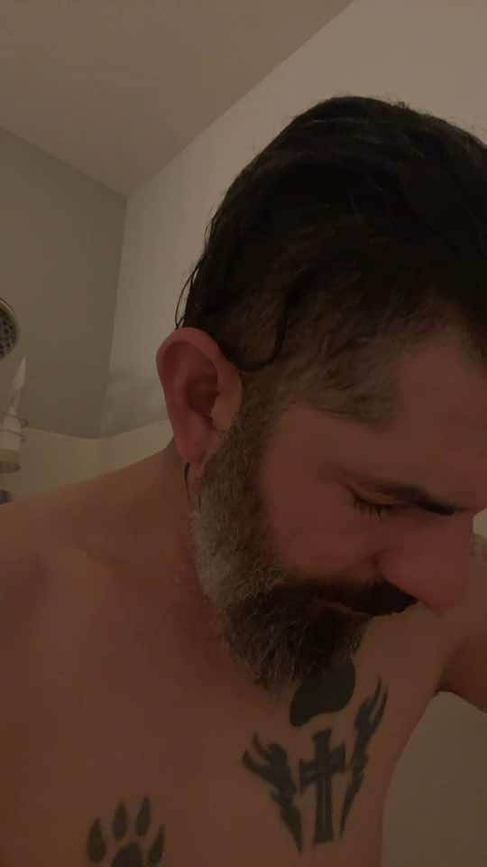 Always wanting to do something with this sound so here it is. #shower #treanding #fyp 