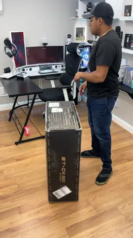 🚀 Armé la silla gamer definitiva para mi setup 🎮✨#sillagamer #setupgamer #gamerlife #tiktoktech #tiktokmademebuyit 