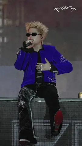 Lần đầu mang 