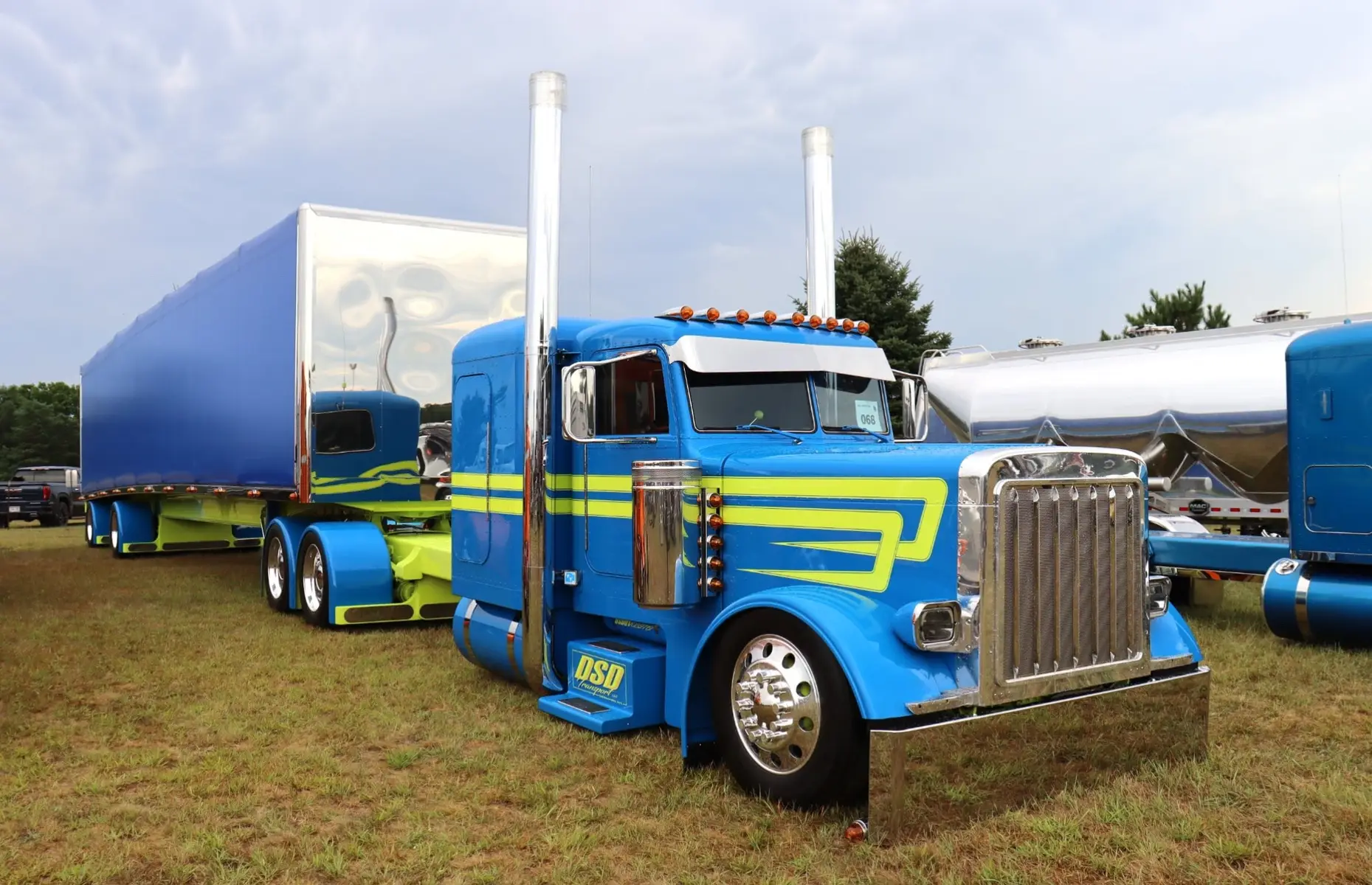 #wisconsinbigrigs #badgerstatetrucknshow 