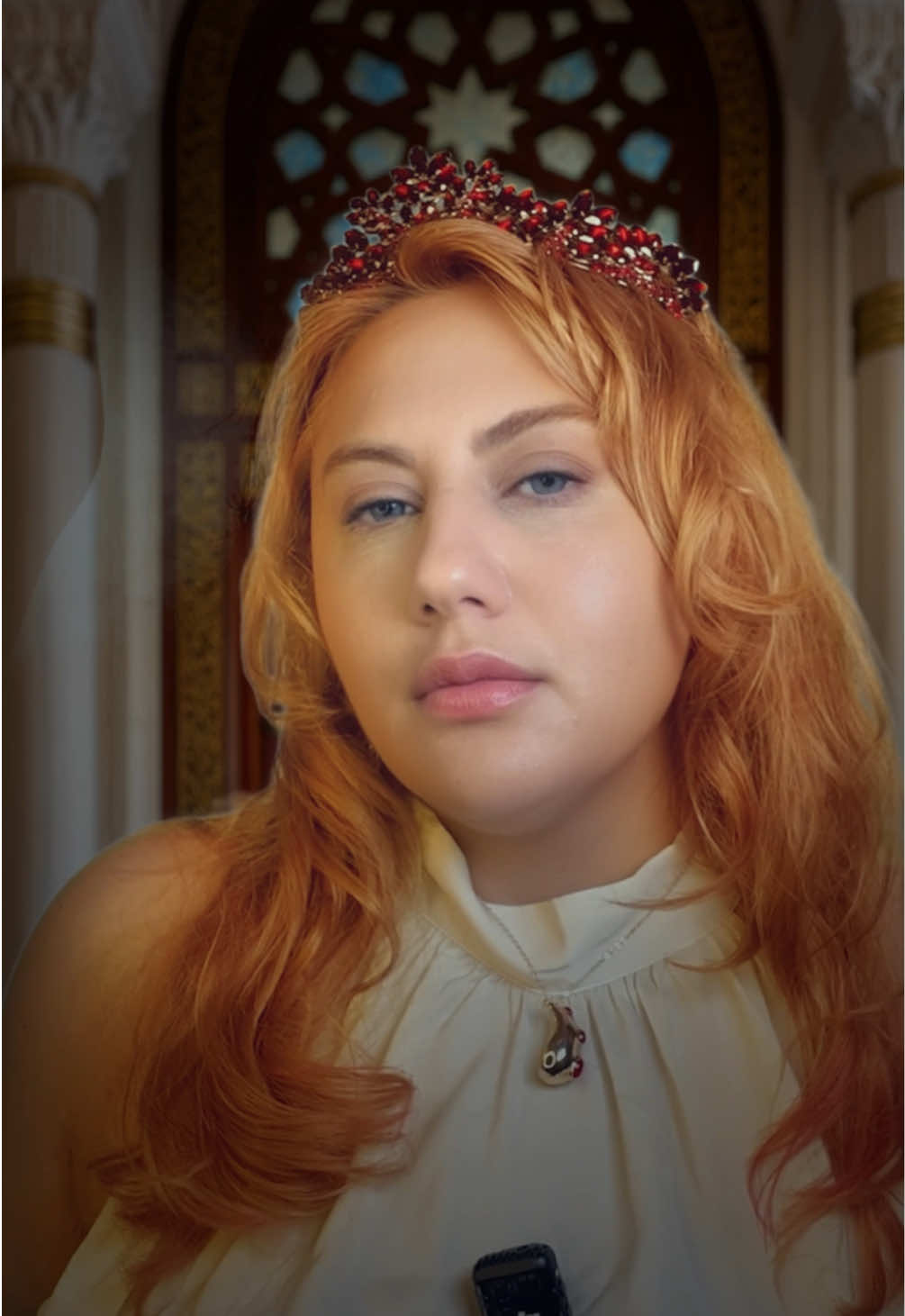 Eee n’apıyım boyayayım mı saçımı turuncuya? 🙄 #hurremsultan #makyaj #muhteşemyüzyıl #hürrem #hürremsultanedit 