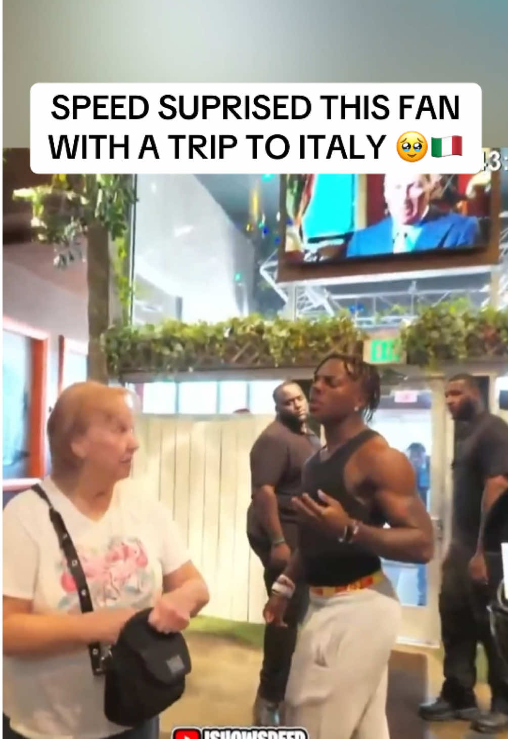 Speed is a W for this 🥹🤝 (@IShowSpeed) #ishowspeed #streameruniversity #italy🇮🇹 