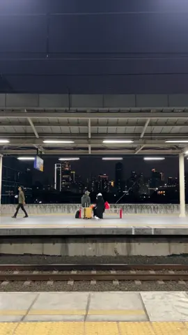 Vibes Stasiun Manggarai di malam hari. Videonya boleh kalian ambil tanpa syarat, di izinin . Gausah folow. #jakarta #fyp #foryou #stasiunmanggarai #mediawb 