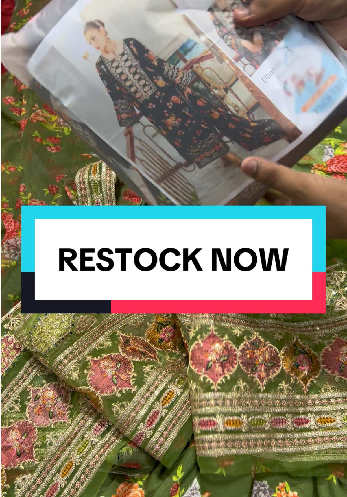 4400 Whatsapp 03107099332 Restock Alert Aneels Most Viral Desing #foryou #PakistaniFashion #viraltiktok #viral #fypagetiktok 