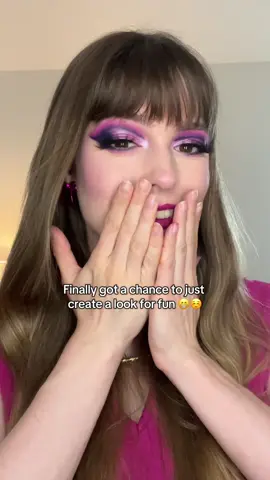 Love a good makeup therapy sesh 💕 #makeuptherapy #funmakeup #colorfulmakeup #creativemakeup #purplemakeup 