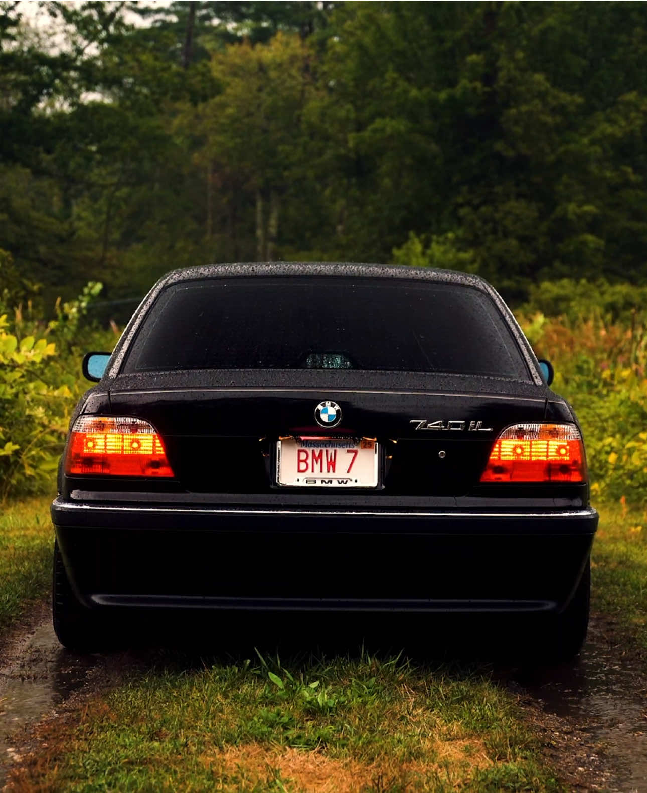 Jet black #bmw #e38 #carsoftiktok #germancars 