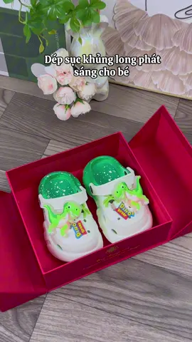 Dép sục khủng long phát sáng cho bé #giaydeptreem #lonashop #depchobe #suckhunglongnhayden 