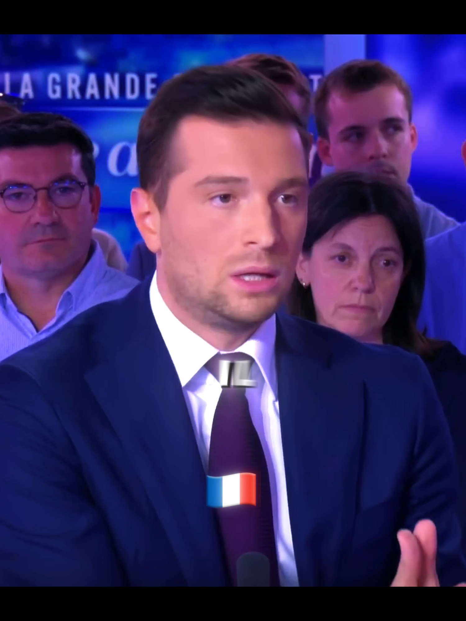 🎗️ Hommage aux victimes des violences… Il est temps que la France change ✊🇫🇷 #RN #LePen #Bardella #2027