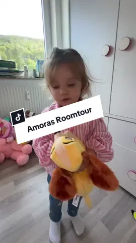 Sie wird so schnell groß und eigenständig 🥹😫 #girlmom #cutebaby #toddlersoftiktok #momtok #RoomTour 