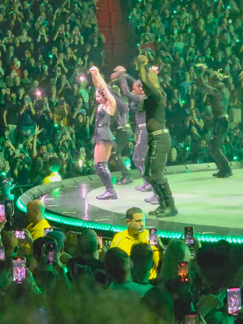 miami night 2 #ladygaga #mayhemball #gaga #miami #ladygagamayhem 