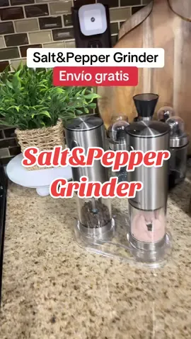 Elegante y útil en mi cocina #SaltPepper #Grinder #saltandpeppergrinder #kitchengadgets #paratiiiiiiiiiiiiiiiiiiiiiiiiiiiiiii 