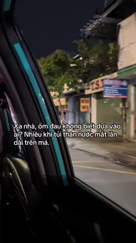 Xa nhà, ốm đau không biết dựa vào ai? Nhiều khi tủi thân nước mắt lăn dài trên má.#xuhuong2025 #trending #viral #tamtrang 